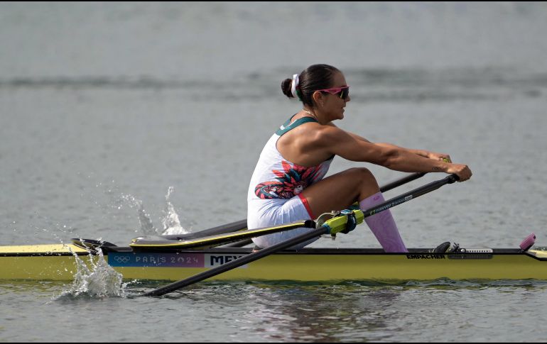 Kenia Lechuga participó en la categoría single scull femenino. AFP