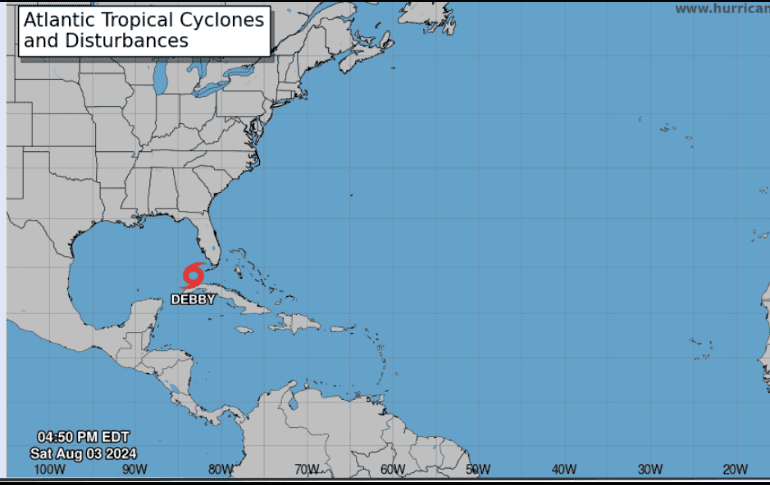 El organismo prevé que Debby avanzará por el golfo de México hasta alcanzar la costa de Florida el domingo por la noche o el lunes con fuerza de huracán. ESPECIAL/ National Hurricane Center.