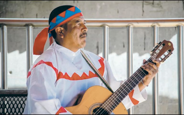 En las Barrancas del Cobre viven los Tarahumaras. Este grupo indígena prefiera ser llamado Rarámuris, que significa “el de los pies veloces”. CORTESÍA