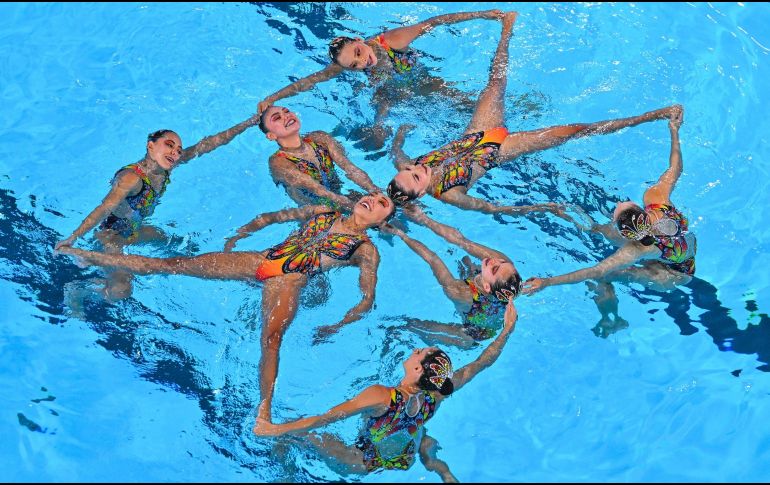 Mañana miércoles, las sirenas mexicanas competirán en la tercera y última rutina: la acrobática. AFP