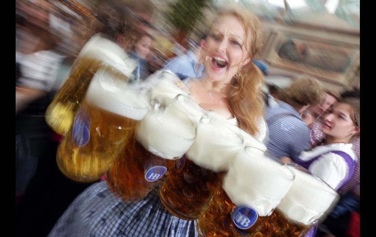 El OtoñoBierfest buscará replicar el mismo ambiente que se vive en Múnich, Alemania. AP / ARCHIVO