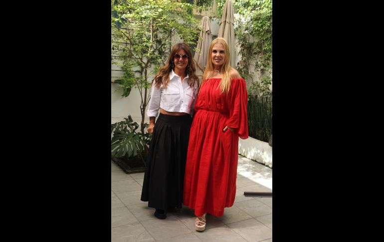 Carola Sandoval y Cristy Gaytán. GENTE BIEN JALISCO/ Esmeralda Ecamilla