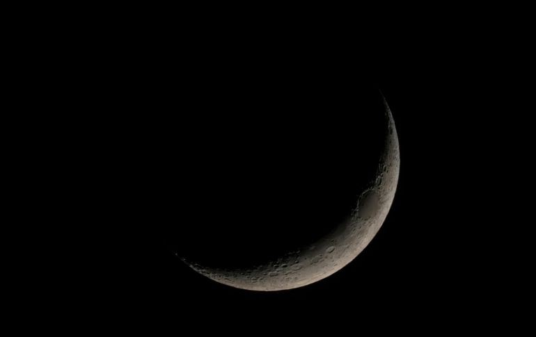 La Luna Nueva en Leo llega con la premisa de ayudarte a lograr tus deseos y anhelos diarios, aprende a escucharla y guiarte por sus enseñanzas. Unsplash