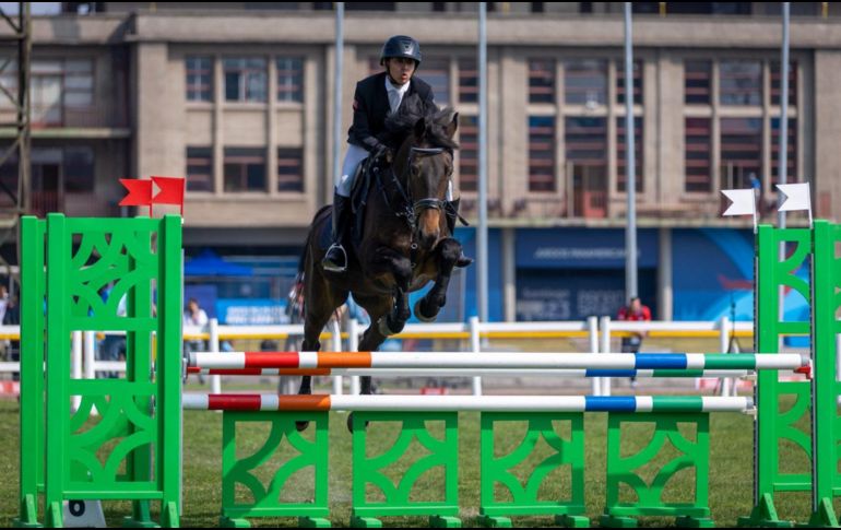 Con una destacada actuación, Hernández finalizó en la tercera posición de la semifinal A, sumando un total de 1509 puntos y avanzando a la fase por medallas. X / @CONADE