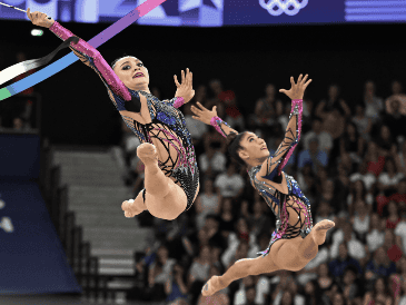 Atletas mexicanas durante la competencia de clasificación en gimnasia rítmica en los Juegos Olímpicos de París 2024, el 9 de agosto. XINHUA/C. MIN