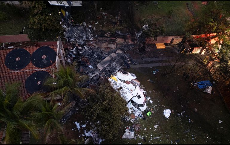 El accidente se produjo poco antes de las 13:30 horas, en una zona residencial de Vinhedo en São Paulo, Brasil. EFE/ I. Fontana