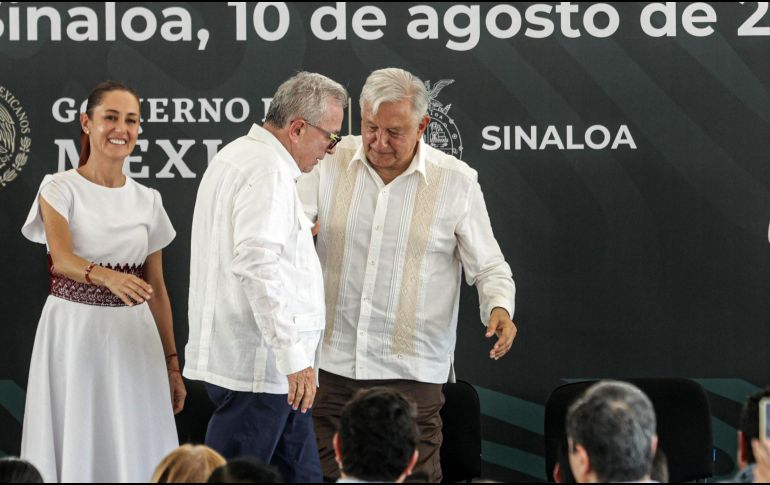 El Presidente Andrés Manuel López Obrador y Ruben Rocha, gobernador de Sinaloa, durante la inauguración del hospital general IMSS-Bienestar en Culiacán, Sinaloa. SUN/ G. Pano.