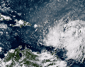 Esta imagen satelital GOES-16 GeoColor, captada a las 4:30 de la tarde --hora del este de Estados Unidos-- y proporcionada por la Oficinal Nacional de Administración Oceánica y Atmosferica (NOAA, por su siglas en ingles), muestra la tormenta tropical Ernesto sobre el oceano Atlántico el lunes 12 de agosto de 2024. AP.