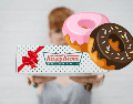 La marca multinacional Krispy Kreme puso una increíble promoción al alcance de los fans que desean obtener un par de donas gratis. UNSPLASH/ No Revisions/ ESPECIAL