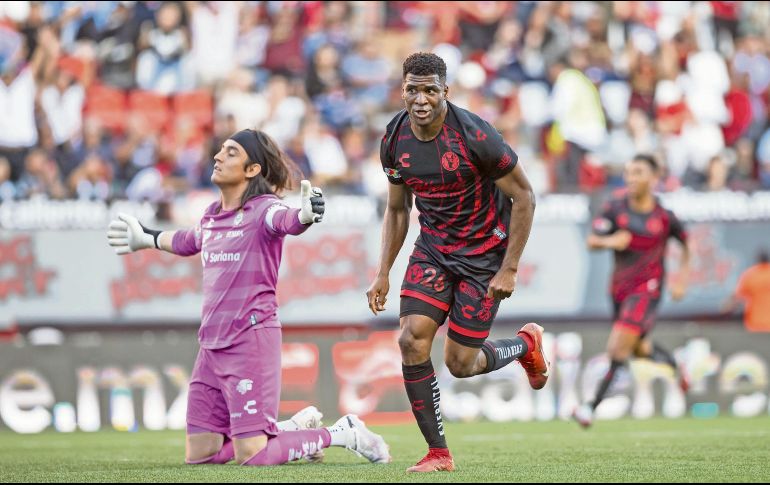 El cuadro fronterizo no desperdició la oportunidad de aprovecharse de un endeble equipo de Santos, que por el momento ocupa el fondo de la tabla. IMAGO7