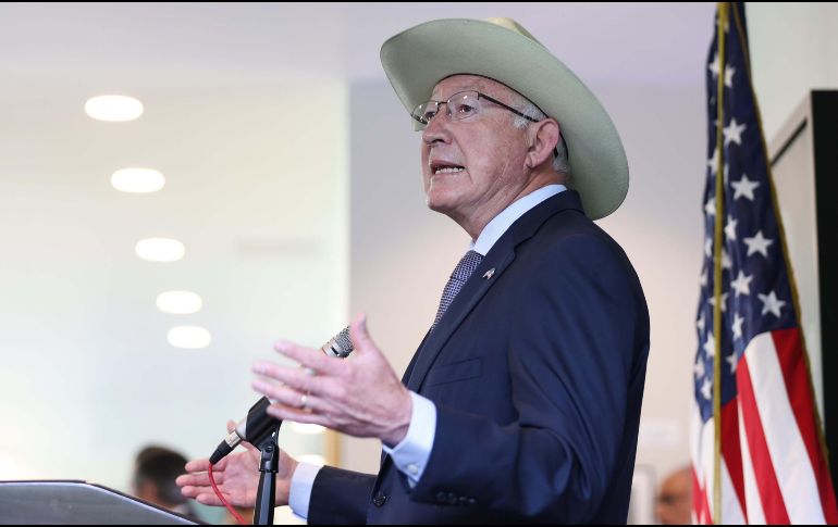 Ken Salazar sostuvo una conferencia para hablar de la reforma judicial. SUN / RDB.