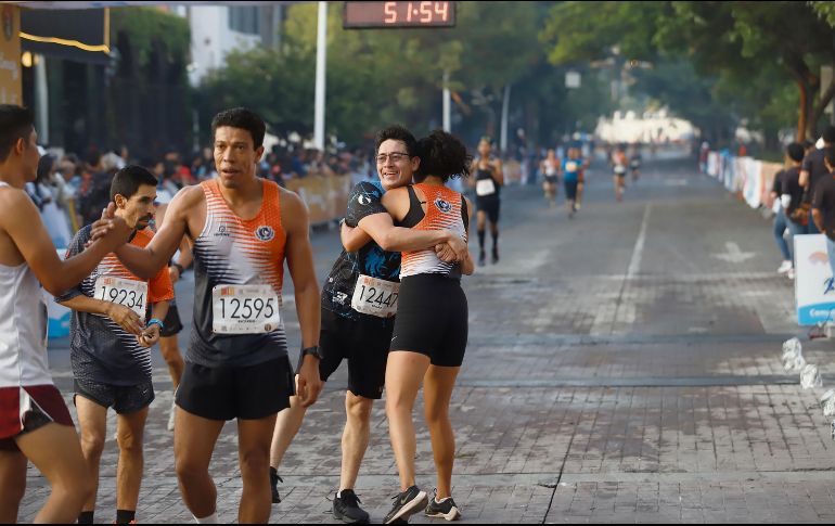 Cerca de 10 mil corredores recorrerán la ruta tapatía. CORTESÍA/Comude Guadalajara