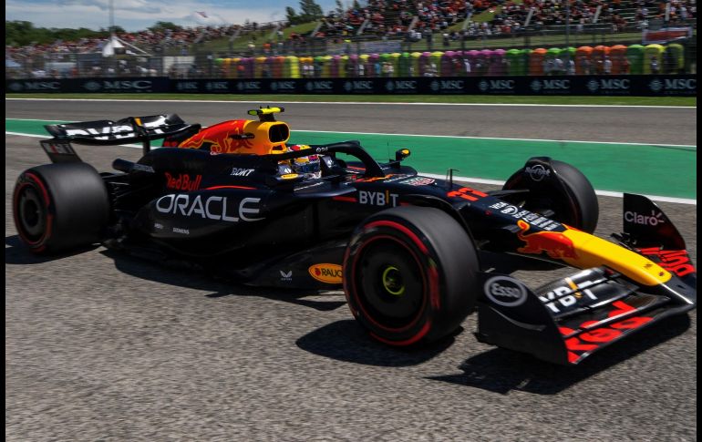 El mexicano Sergio ''Checo'' Pérez correrá su decimosexta carrera de 2024 con Red Bull en el GP de Italia. AFP / ARCHIVO