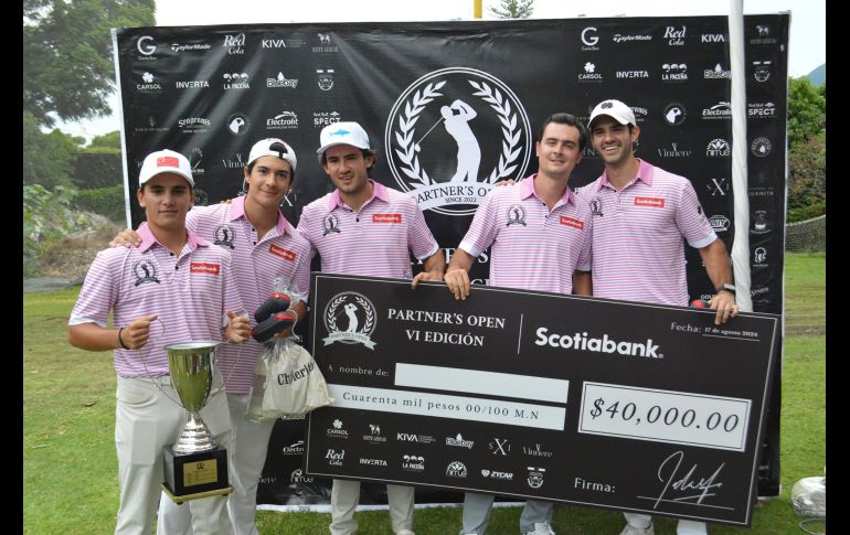 Sergio García Gómez, Fernando Esquivel Orozco, Fernando de la Torre Garcia, Emilio Orozco Ángel y Juan Ibarrola Echeverria. GENTE BIEN JALISCO/ Claudio Jimeno