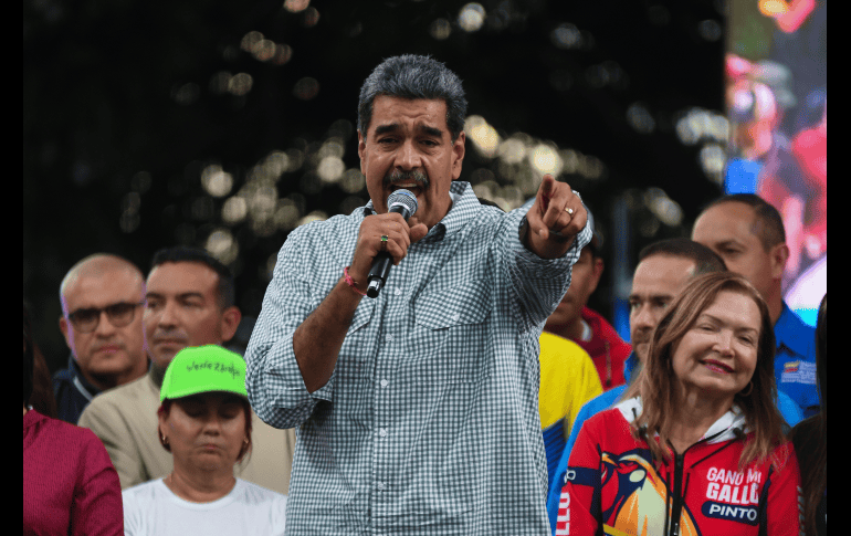 Maduro hizo estas afirmaciones en una reunión con representantes de la banca, seguros y valores, transmitida por el canal estatal VTV. Xinhua/Marcos Salgado