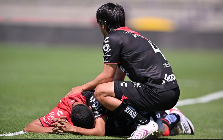 El club informó mediante un comunicado oficial que el jugador sufrió una lesión de ligamento cruzado anterior en su rodilla derecha durante los entrenamientos previos al partido contra Atlético de San Luis. IMAGO7