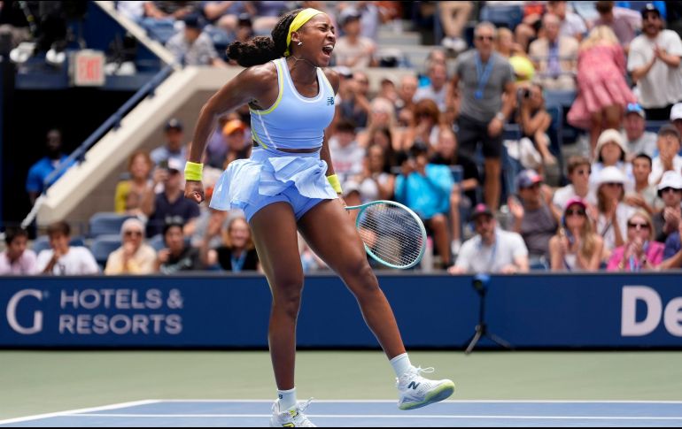 Coco Gauff tuvo un primer set de pesadilla ante Elina Svitolina, pero revirtió para ganar. AP/S. Wenig