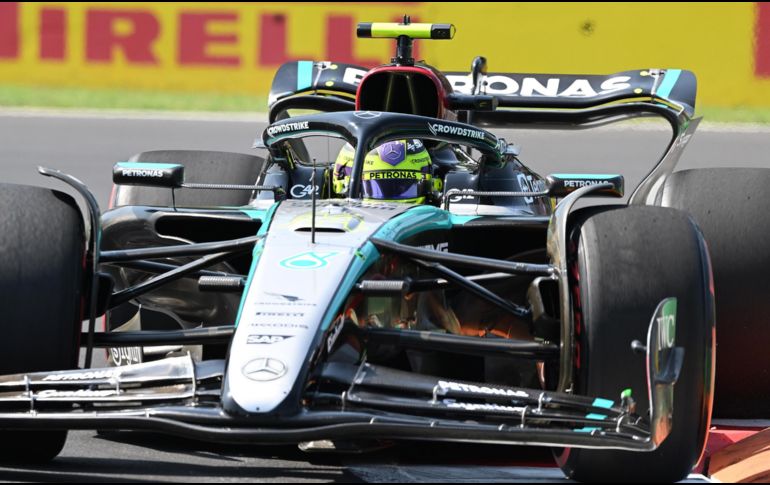 Se rumoraban muchas cosas sobre quién iba a reemplazar a Hamilton en Mercedes, desde que el siete veces campeón de la F1 anunció que saldría de la escudería para la temporada 2025. EFE / D. Dal Zennaro