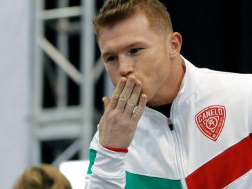 Canelo enfrentará a Berlanga el 14 de septiembre. AP/Archivo