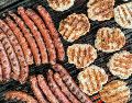 La carne procesada, que abarca productos como embutidos, salchichas, hamburguesas y carnes curadas o ahumadas, ha sido categorizada por la OMS como un carcinógeno del Grupo 1. Unsplash.