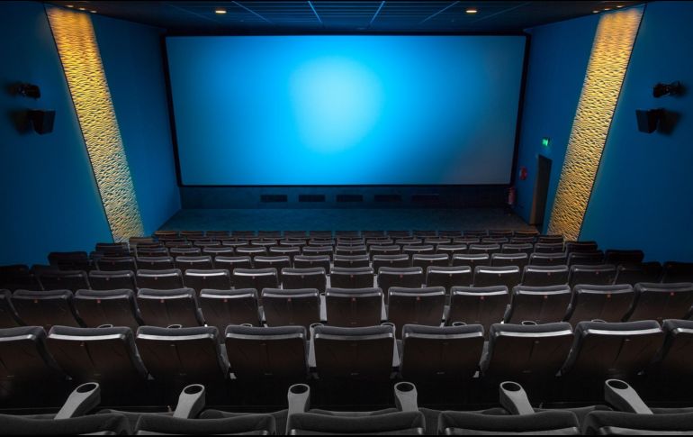 La promoción es válida tanto para salas tradicionales como VIP, ofreciendo una oportunidad única de ver tus películas favoritas a mitad de precio. Pixabay