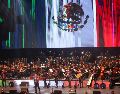 La espectacular velada contó con la participación del Mariachi Internacional CHG y de la Orquesta Filarmónica de Jalisco. EL INFORMADOR/ H. Figueroa