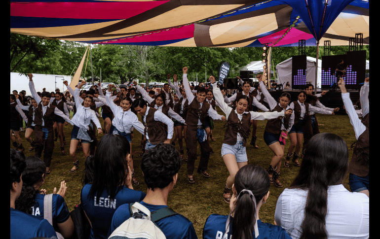 El festival no solo conmemoró la historia, sino que también ofreció una rica variedad de actividades culturales y artísticas. EL INFORMADOR/ J. Urrutia.