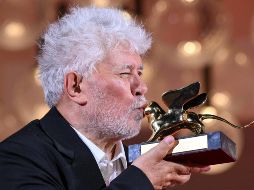 Pedro Almodovar se lleva el León de Oro en el Festival Internacional de Cine de Venecia. EFE / EPA / ETTORE FERRARI