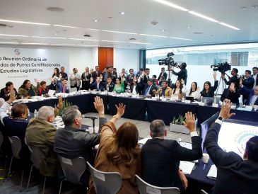 La reforma ha sido objeto de un debate intenso entre legisladores y ha generado opiniones divididas sobre su impacto en el sistema judicial del país. EFE/Cámara de Senadores