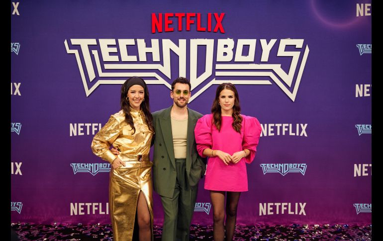 Fernanda Castillo, Luis Gerardo Méndez y Karla Souza. ESPECIAL/NETFLIX.