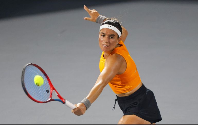 Ana Sofía Sánchez perdió su juego contra Lucrezia Stefanini 6-0, 3-6, 6-2. EFE/F. Guasco