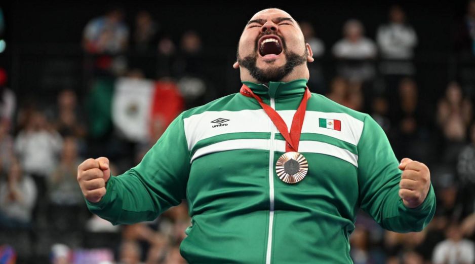 José de Jesús Castillo logró la segunda medalla paralímpica de su carrera en París 2024. CONADE.