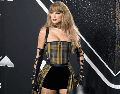 La cantante Taylor Swift posa durante la alfombra roja de los MTV Video Music Awards 2024. EFE/ Octavio Guzmán