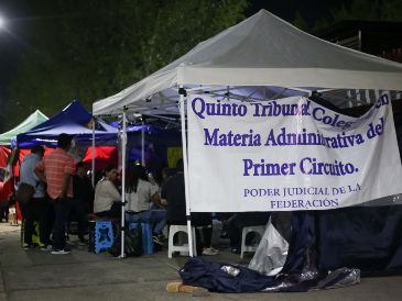 Trabajadores del Poder Judicial mantienen el plantón desde el 3 de septiembre. SUN/L. Camacho