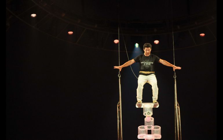 El equipo de producción y artistas ya están más que instalados ensayando y trabajando en los preparativos previos al gran estreno de 