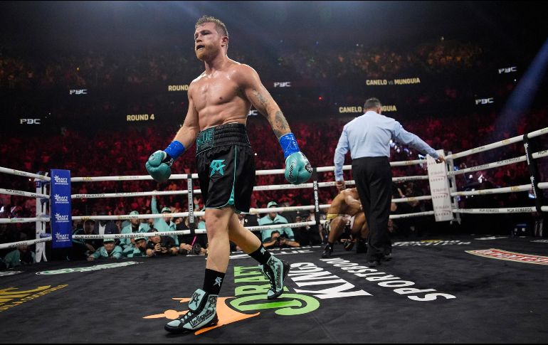 “La verdad, como lo he dicho, no más de ocho. No más de ocho”, afirmó Canelo con confianza en la conferencia de prensa previa al combate. AP / ARCHIVO