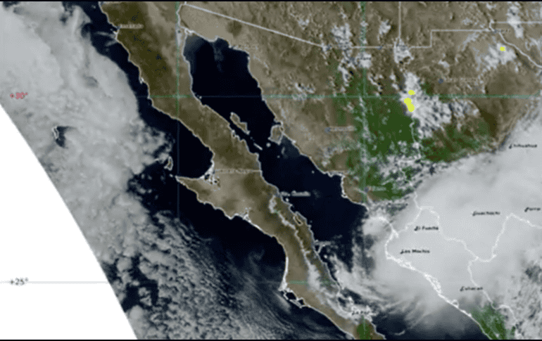 La tormenta tocó tierra cerca de Topolobampo y se desplaza hacia el norte a una velocidad de 9 km/h. X/@conagua_clima