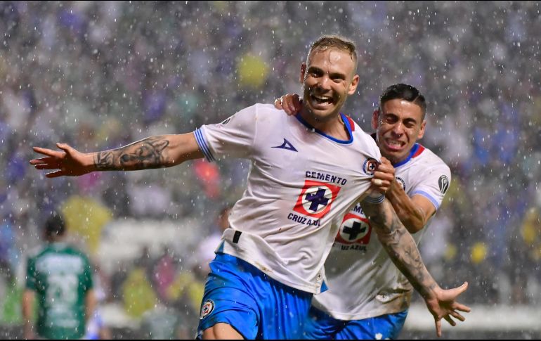 Carlos Rotondi grita el tardío gol que le dio la victoria a la escuadra capitalina. IMAGO7/R. Balandrán