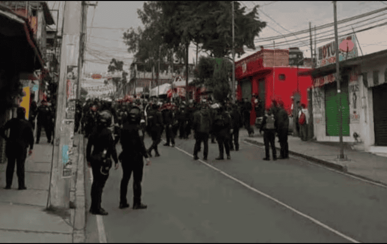 El mando de la policía de la zona sur de la Ciudad de México que resultó lesionado fue trasladado vía aérea. ESPECIAL