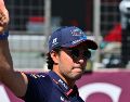 El papá de Checo Pérez sufrió el domingo 15 de septiembre un problema de salud que terminó por llevarlo al hospital, en el marco del GP de Azerbaiyán. AFP / ARCHIVO