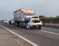 El accidente provocó que hubiera circulación parcial en la autopista. ESPECIAL