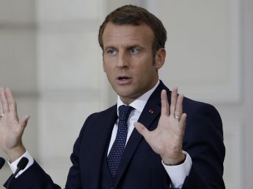 El procedimiento en contra de Macron habría sido por la decisión del presidente francés de eligir a Michel Barnier. en lugar de  Lucie Castets,. EFE / ARCHIVO