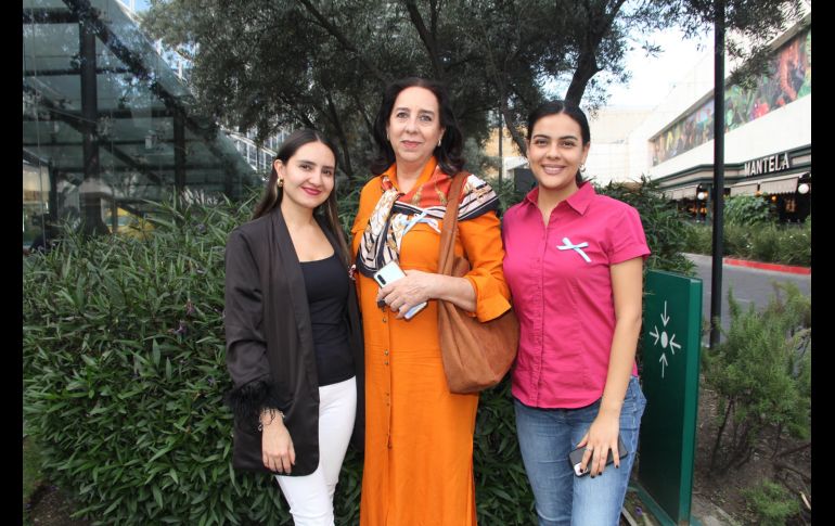 Julissa de la Torre, Míriam Álvarez del Castillo y Diana García. GENTE BIEN JALISCO/ Esmeralda Ecamilla