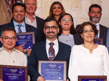 El evento se realizó en Palacio de Gobierno y ahí se entregaron los premios. EL INFORMADOR / H. FIGUEROA