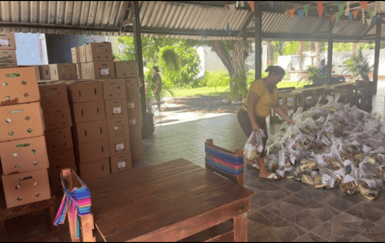 DIF y autoridades estatales y municipales han comenzado a distribuir despensas en zonas rurales. ESPECIAL