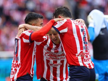 Chivas se ha posicionado como uno de los equipos más destacados en defensa dentro de la Liga MX. IMAGO7.